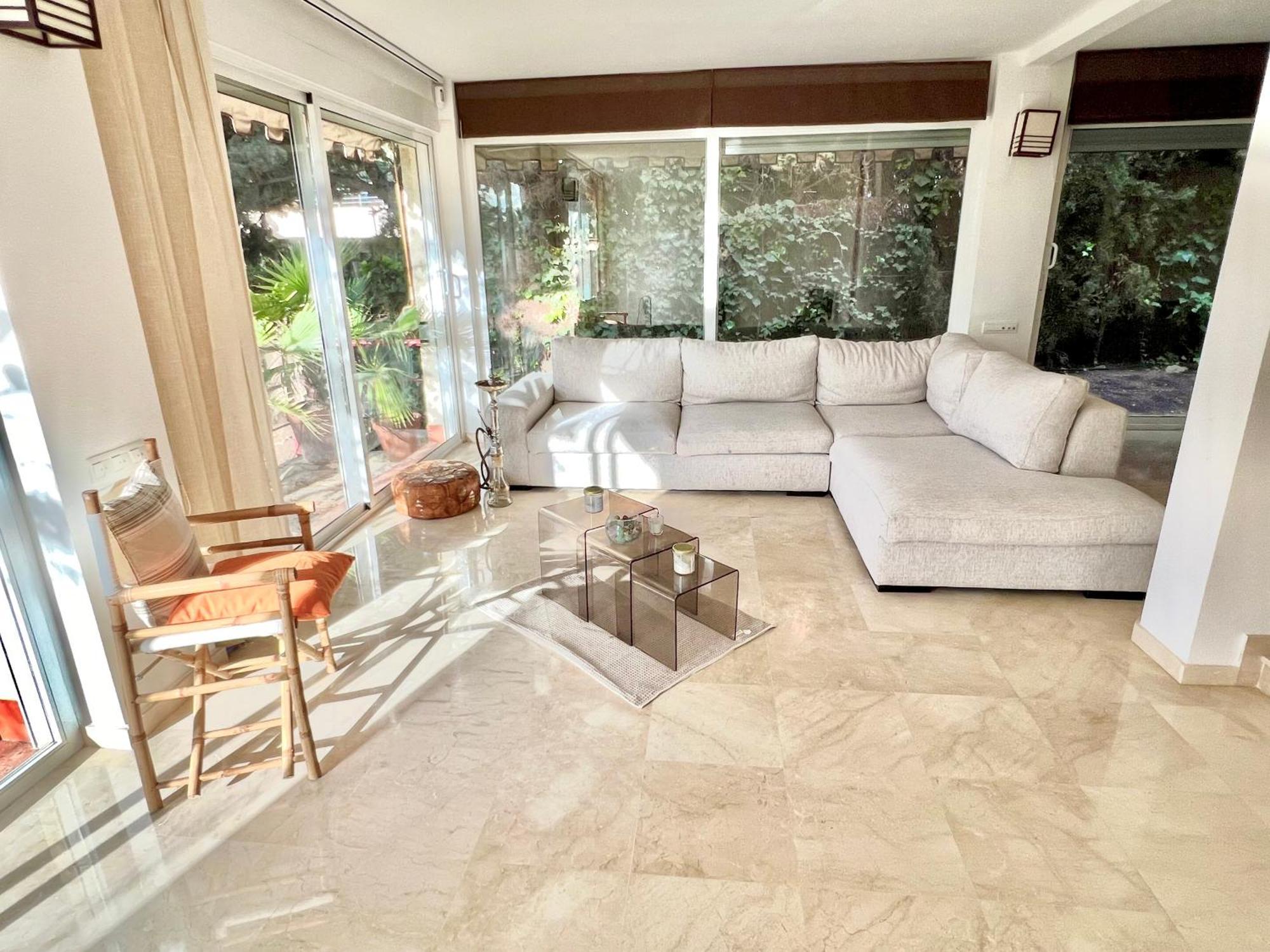 Beachside 4-Bedroom With Pool 阿利坎特 外观 照片