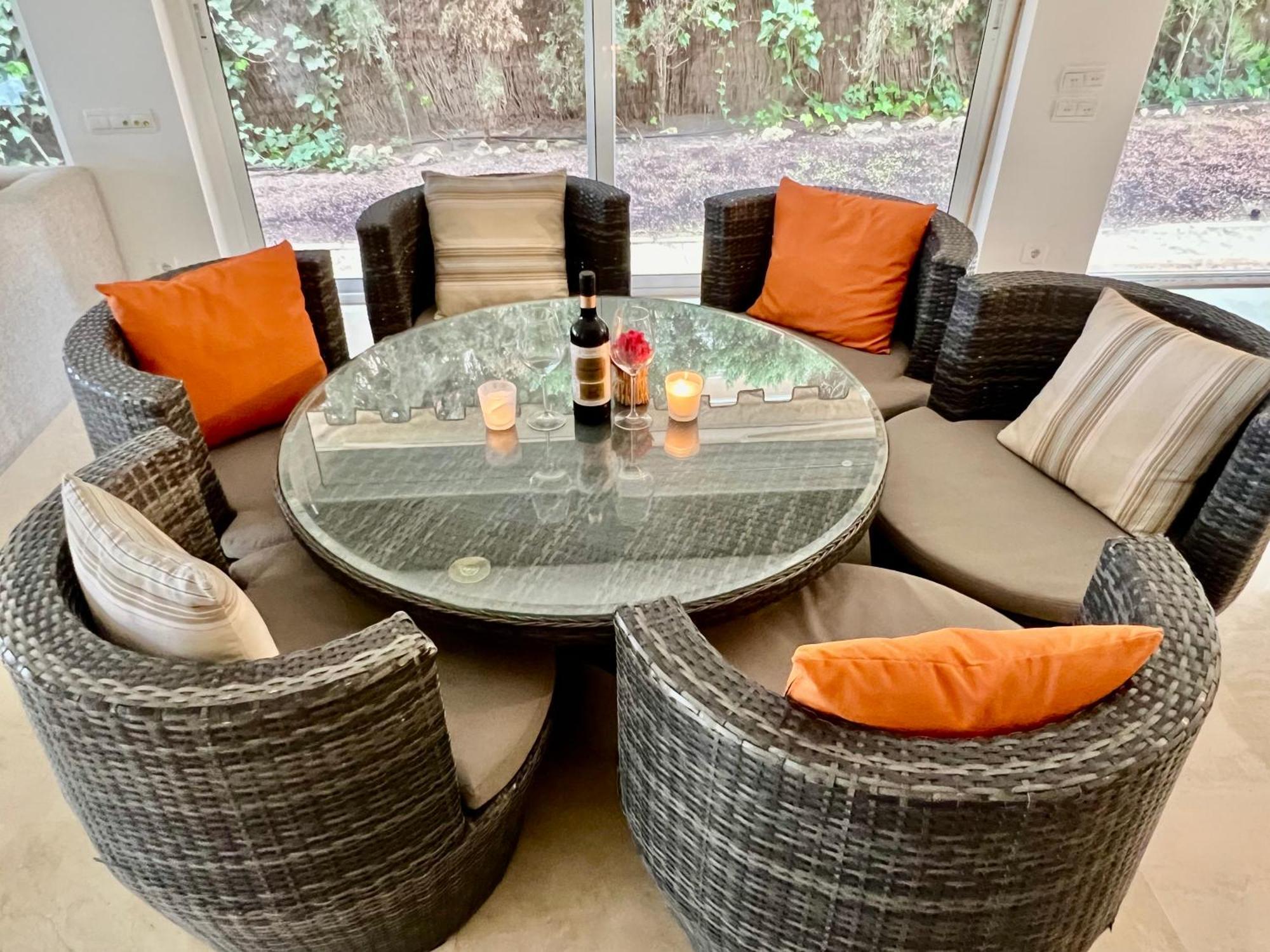 Beachside 4-Bedroom With Pool 阿利坎特 外观 照片
