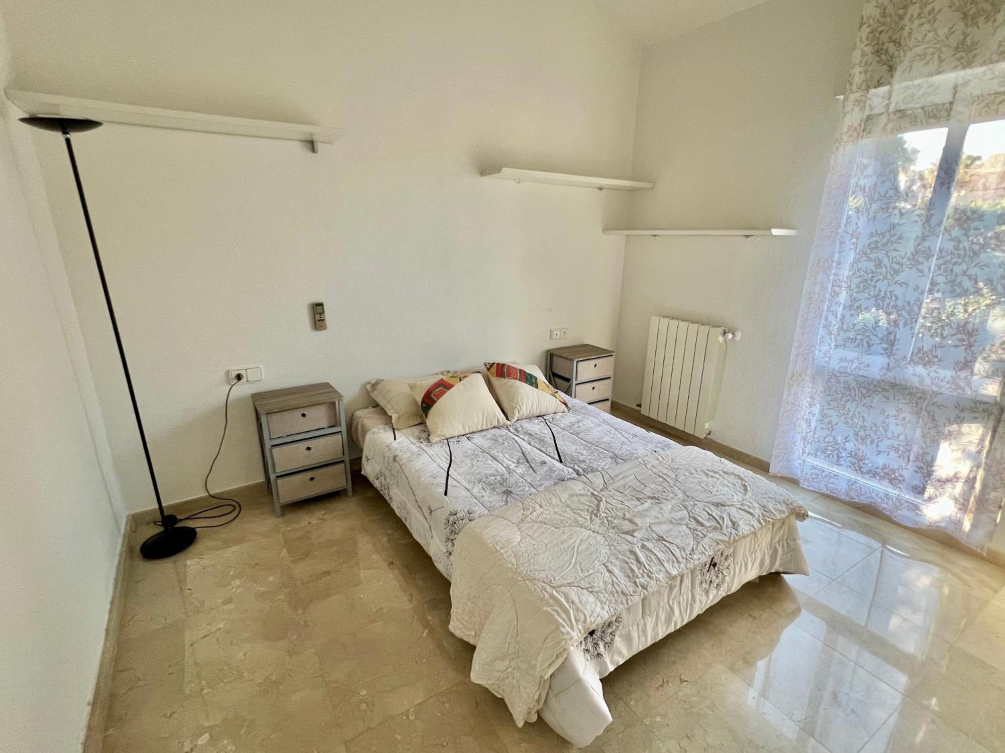Beachside 4-Bedroom With Pool 阿利坎特 外观 照片